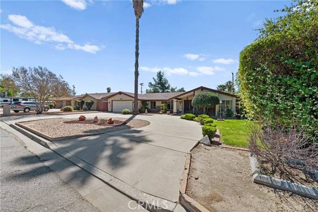 Hemet, CA 92544,3421 Park AVE