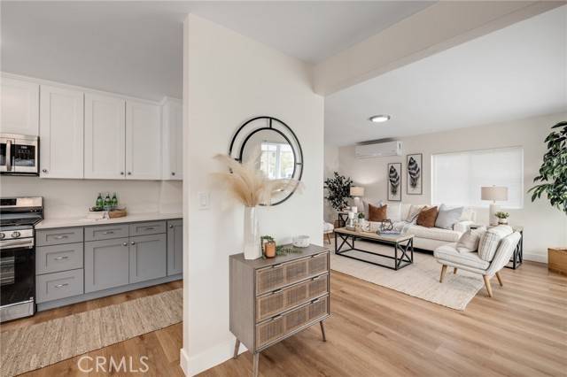 Hawthorne, CA 90250,13933 Doty