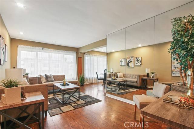 Long Beach, CA 90802,1535 E Ocean BLD 3