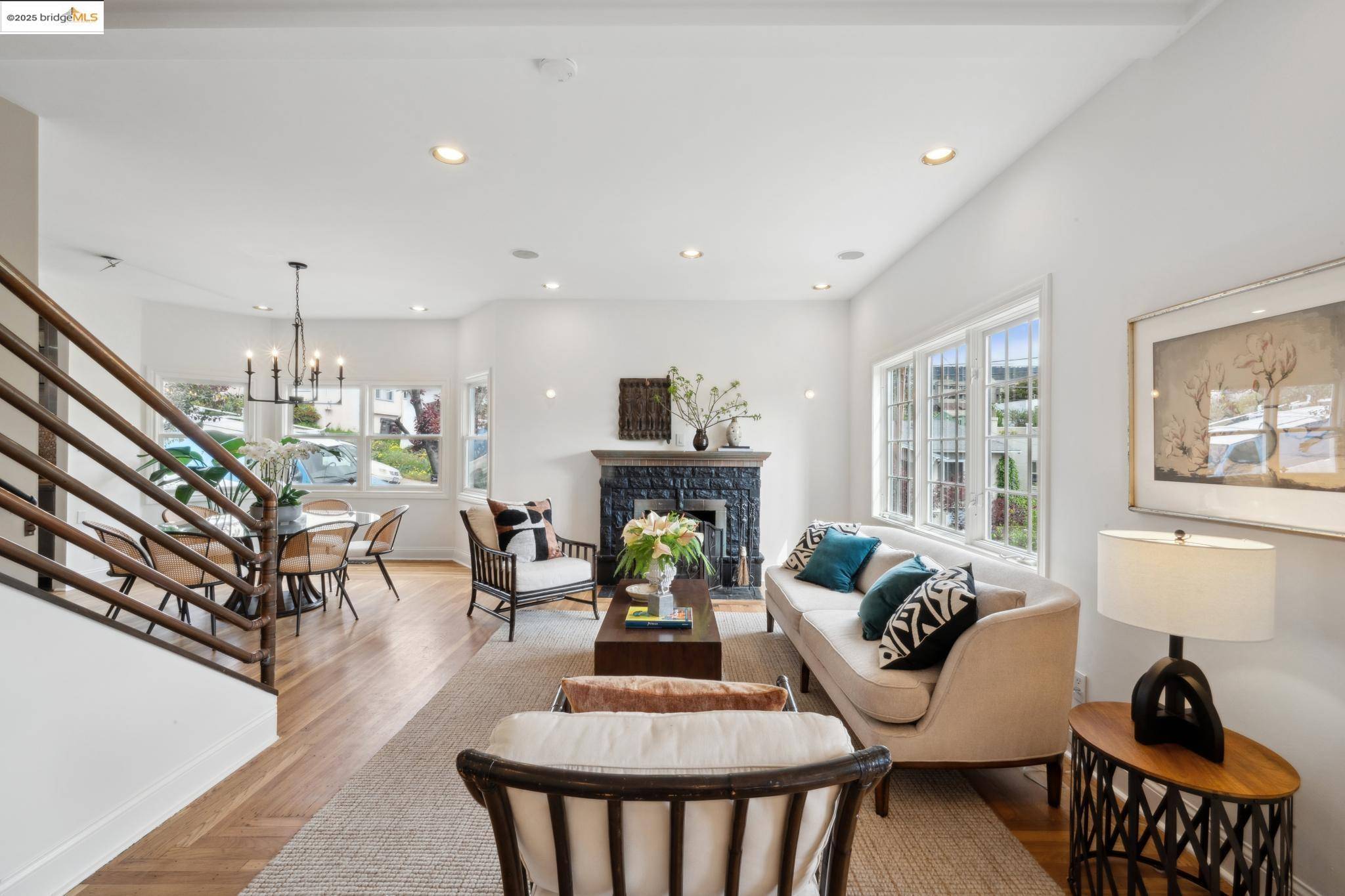 Oakland, CA 94602,3427 Curran WAY