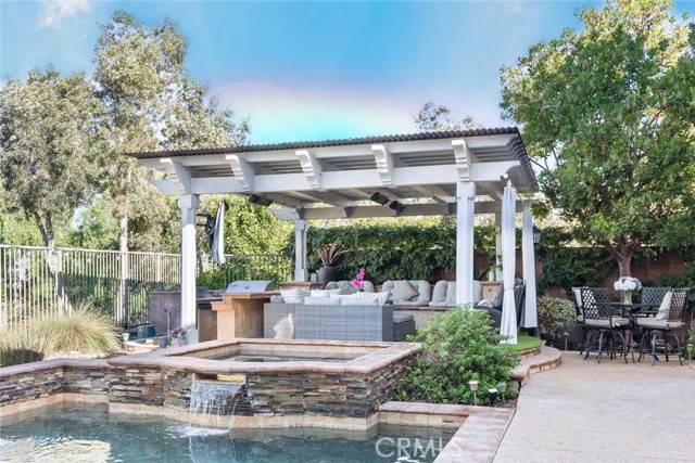 Ladera Ranch, CA 92694,33 Craftsbury PL