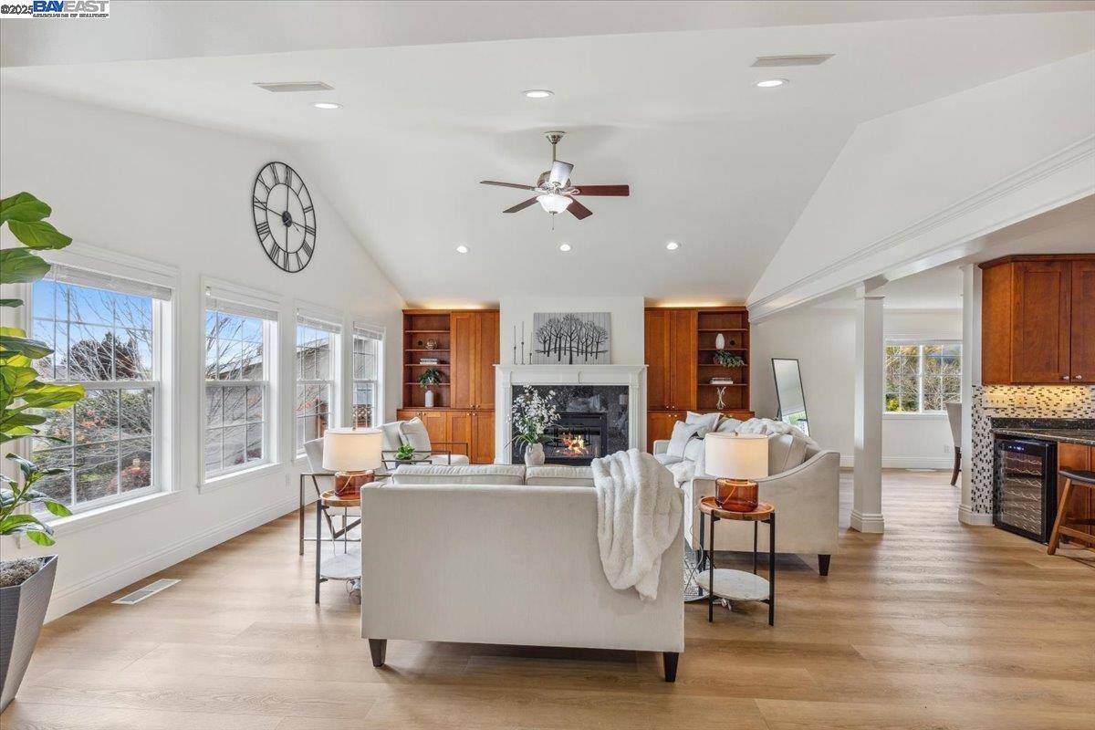 San Ramon, CA 94583,297 Ludlow Pl