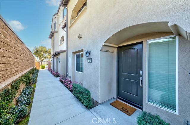 La Mirada, CA 90638,14161 Olivia CT