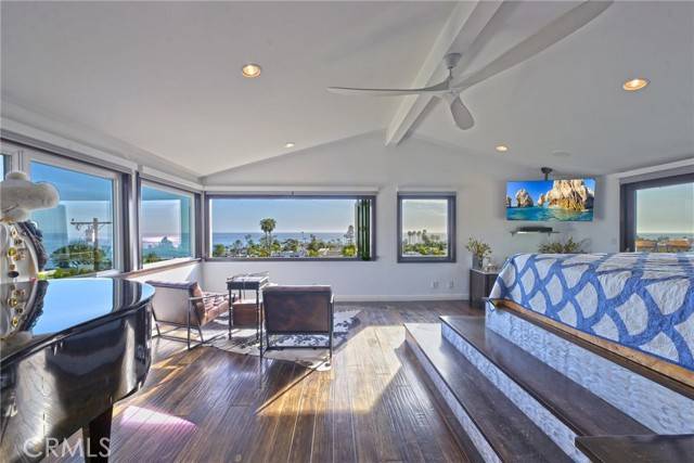 Laguna Beach, CA 92651,281 Ledroit ST
