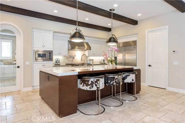 Irvine, CA 92602,49 Sunset CV
