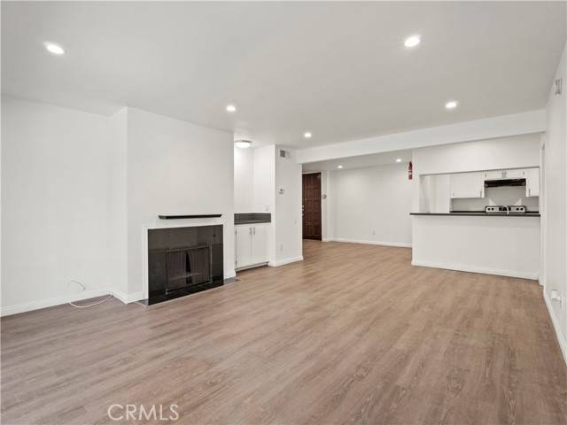 Encino, CA 91316,5334 Lindley AVE 125