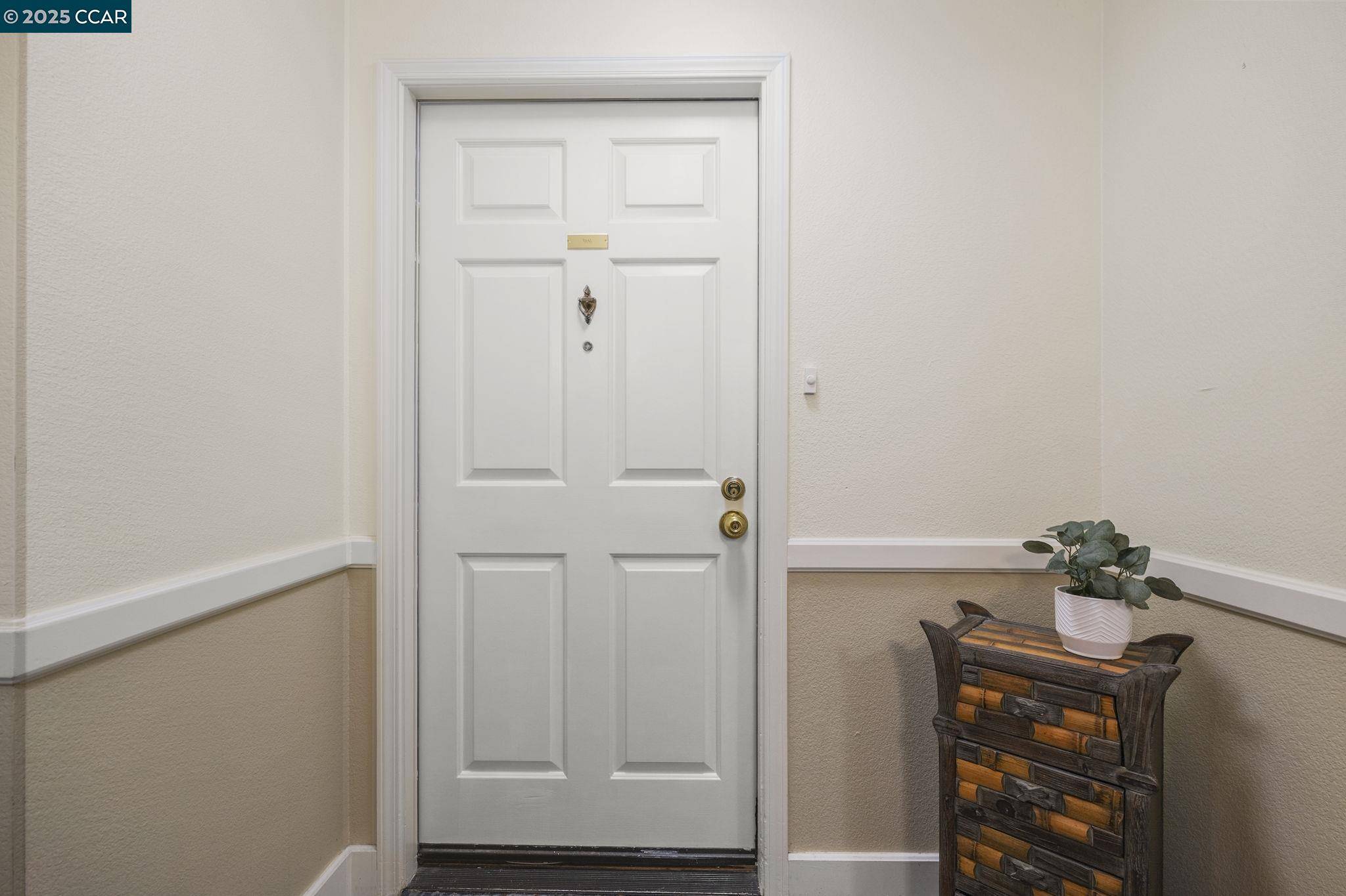 Walnut Creek, CA 94595,1840 Tice Creek Dr 2109