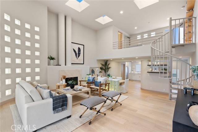 Hermosa Beach, CA 90254,803 Bard ST