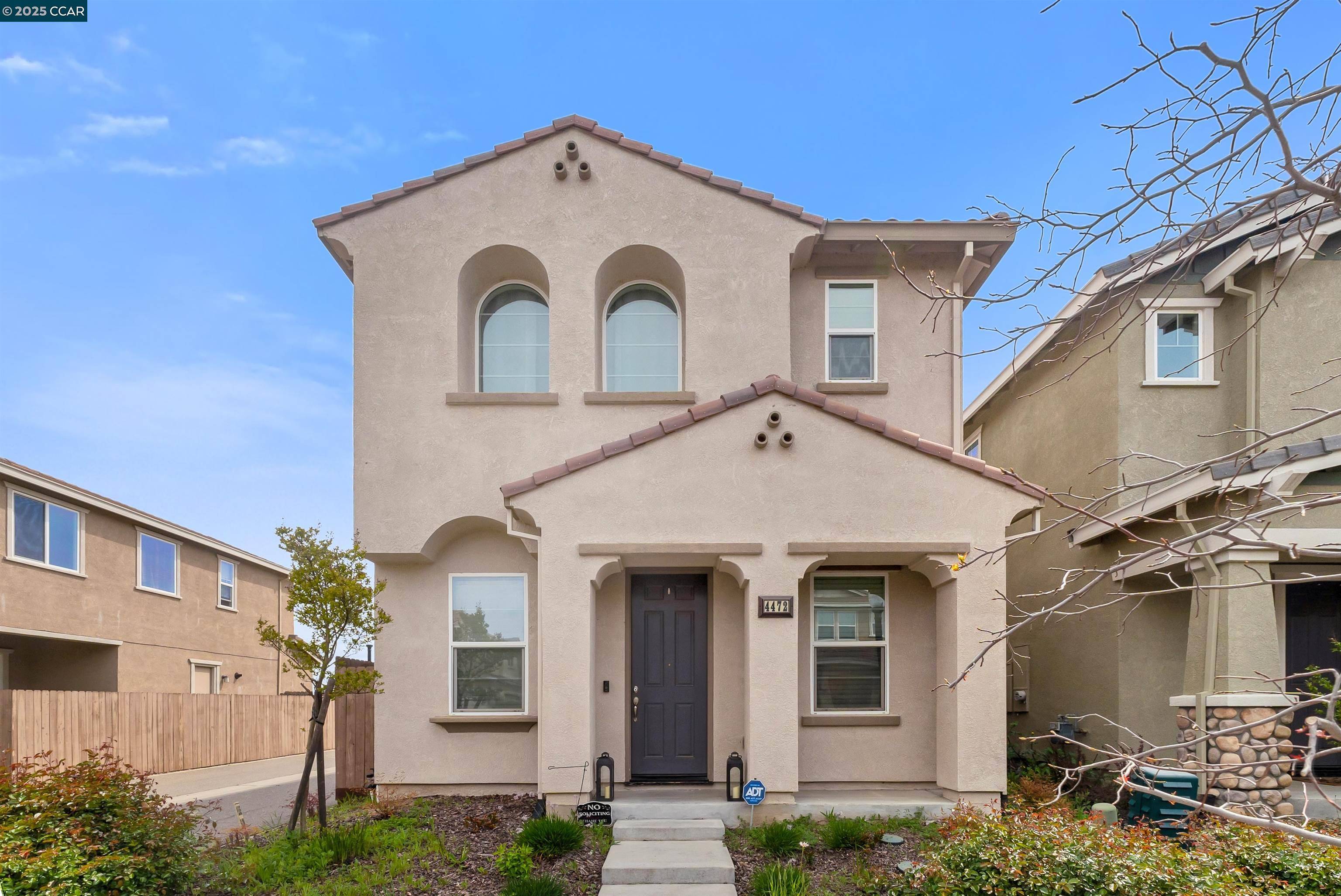 Sacramento, CA 95834,4472 Adriatic Sea WAY