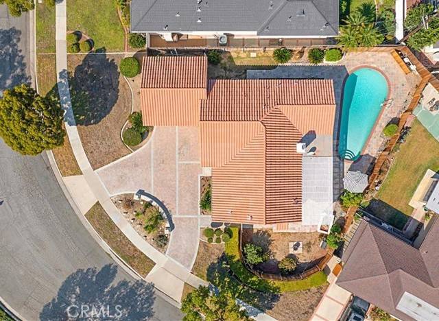 Fullerton, CA 92831,910 Oakdale AVE