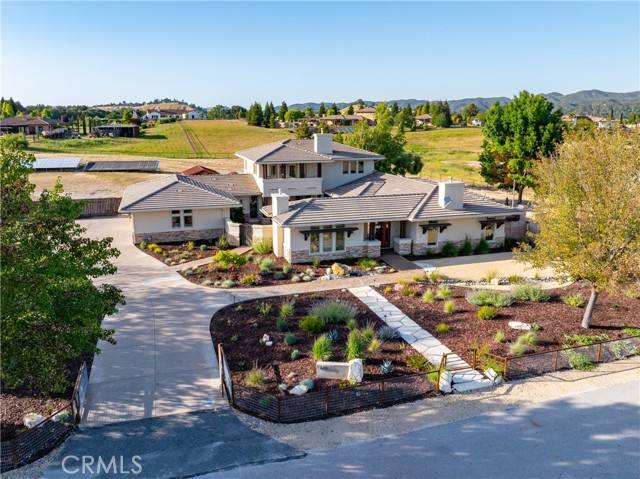 Atascadero, CA 93422,9235 Harvest WAY