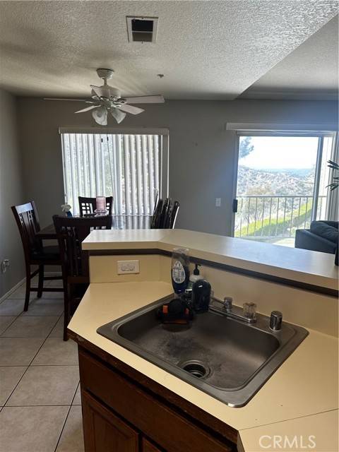 Corona, CA 92882,2604 Avenida Del D203