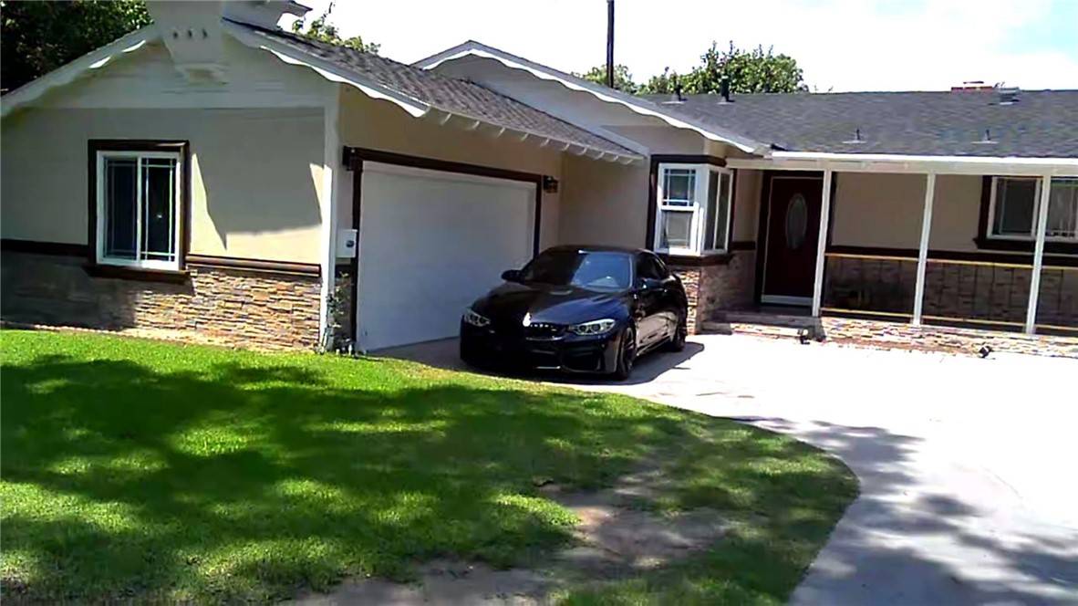 Santa Ana, CA 92706,1043 W Orange RD