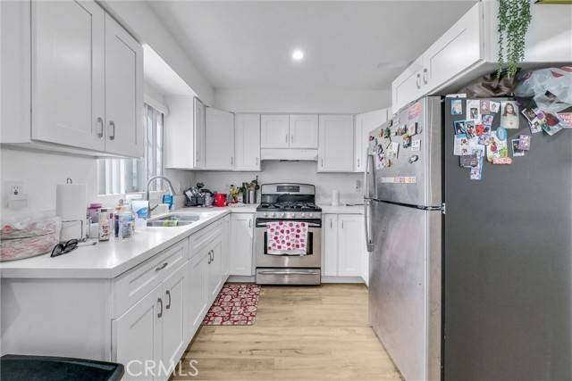 Lynwood, CA 90262,11230 Louise AVE