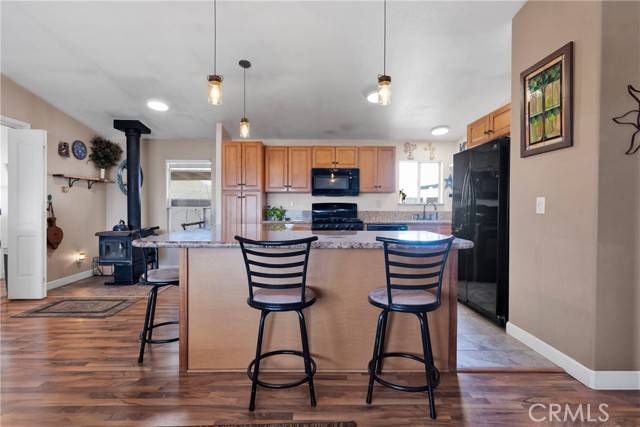 Apple Valley, CA 92307,21099 Weimar AVE