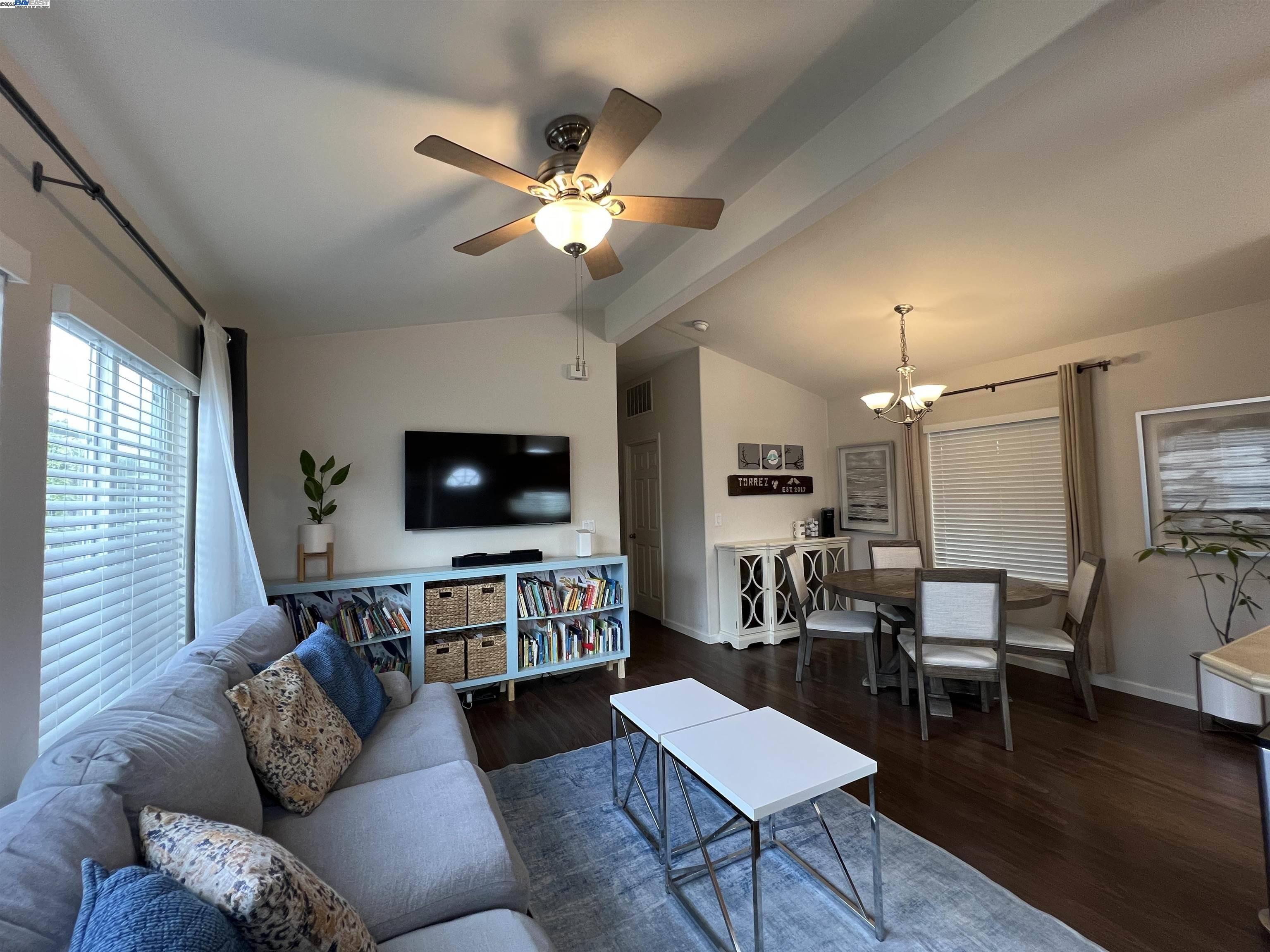 Sunnyvale, CA 94089,1220 Tasman Dr. 483