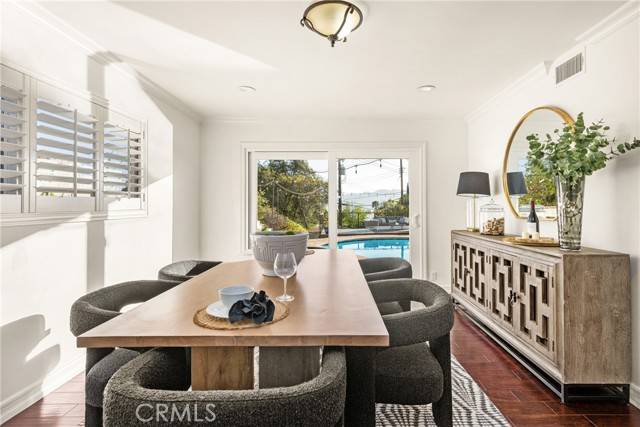 La Crescenta, CA 91214,5410 Vista del Arroyo DR
