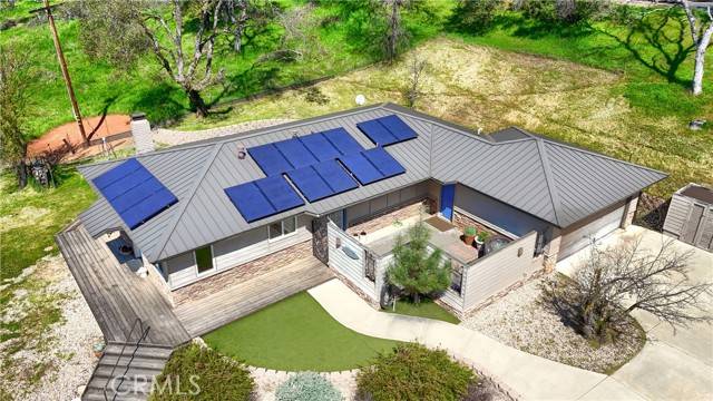 Mariposa, CA 95338,5023 Smith RD