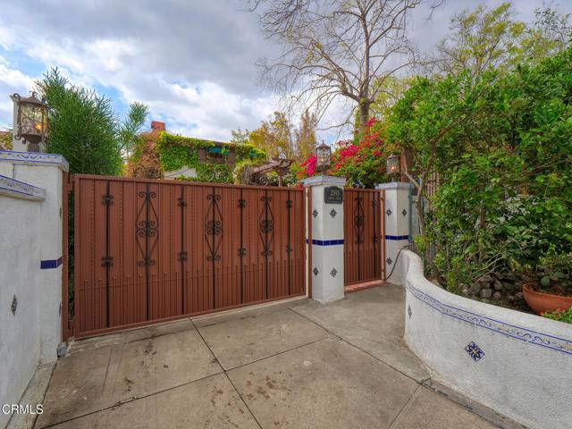 Altadena, CA 91001,2393 Allen AVE
