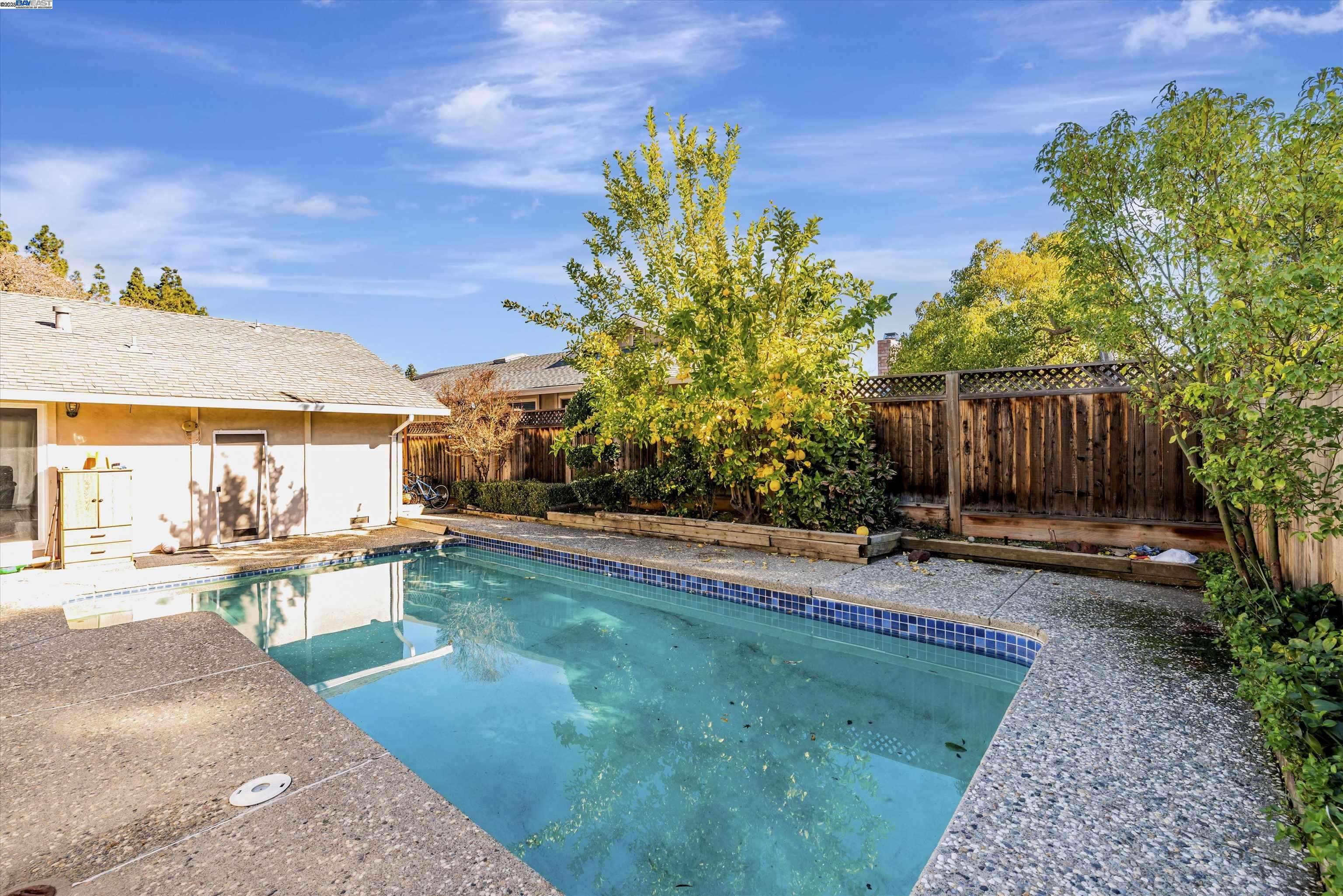 Concord, CA 94521,1808 Las Ramblas Dr