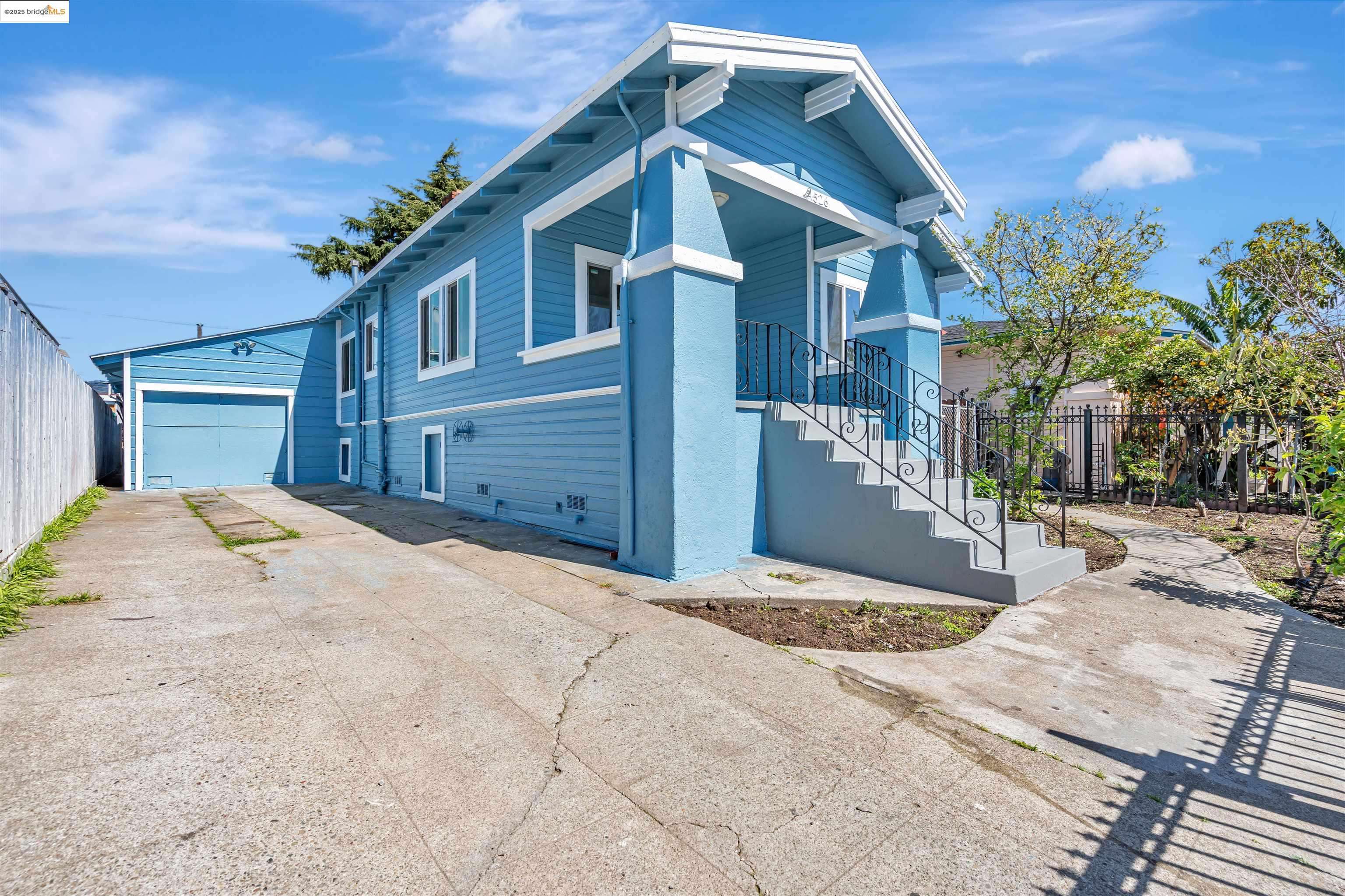Oakland, CA 94601,4526 Bond St