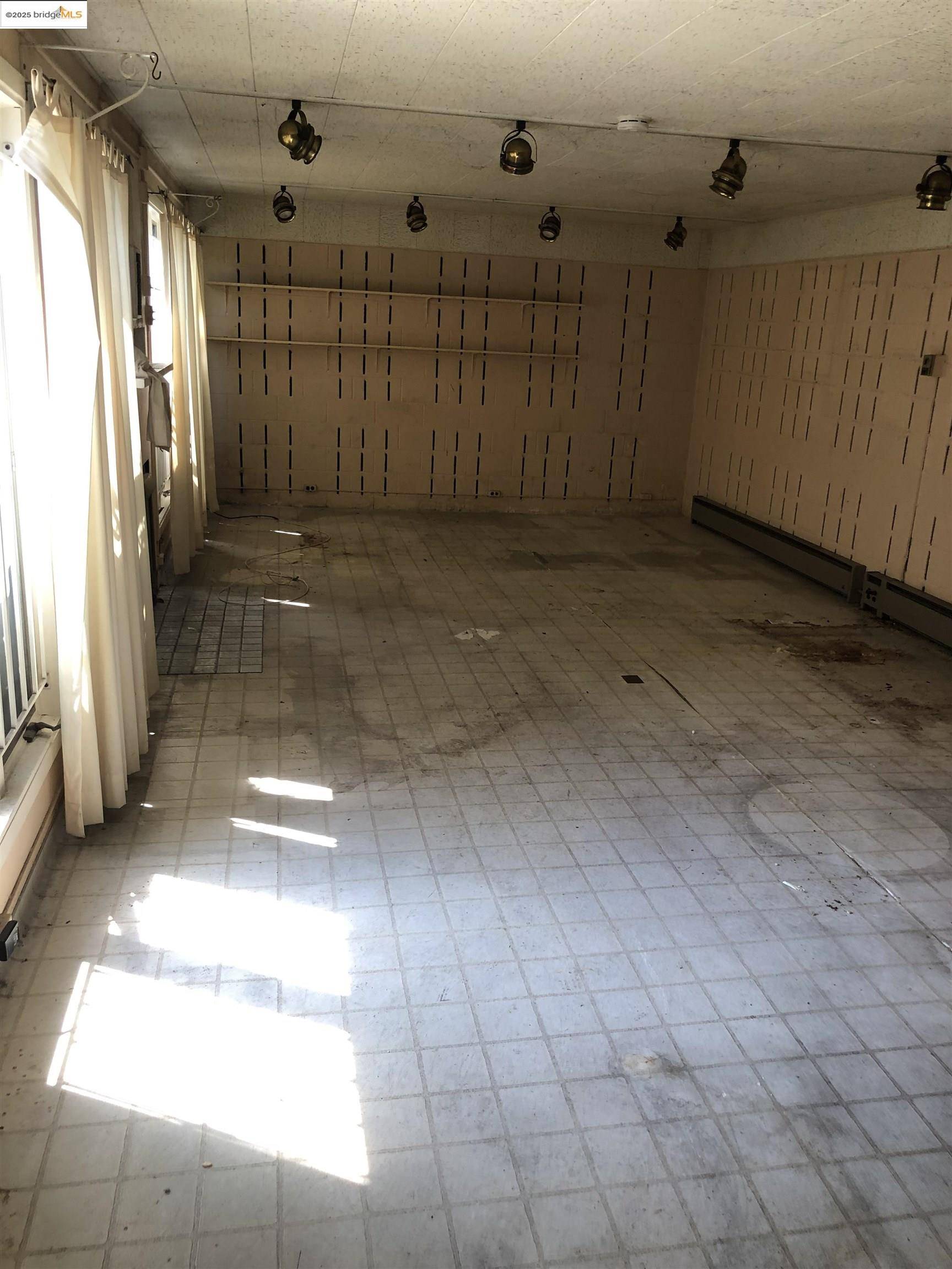 Richmond, CA 94806,800 Payne Dr