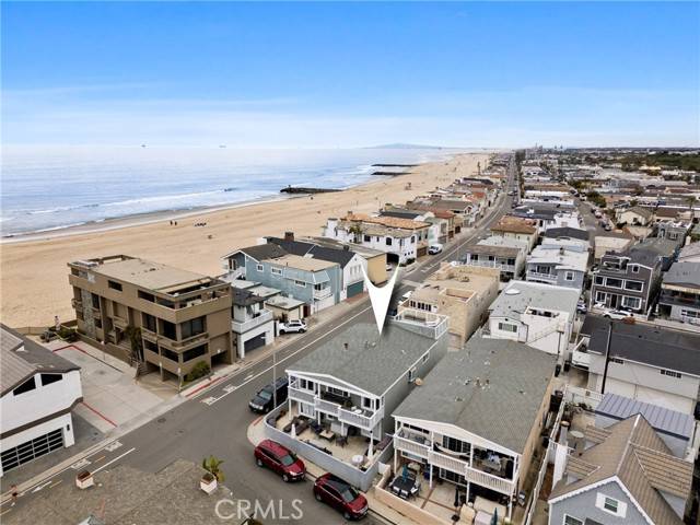 Newport Beach, CA 92663,4404 Seashore DR