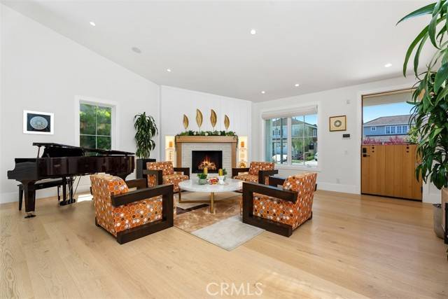 Newport Beach, CA 92660,1954 Port Locksleigh PL