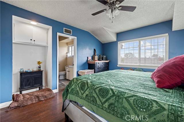 Sylmar, CA 91342,10341 Arnwood RD
