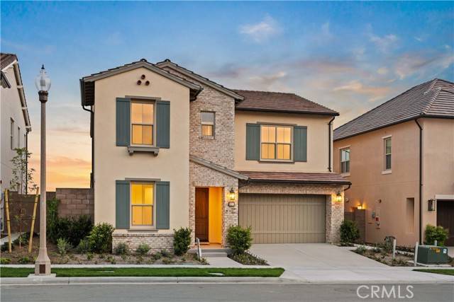 Irvine, CA 92602,206 Collino
