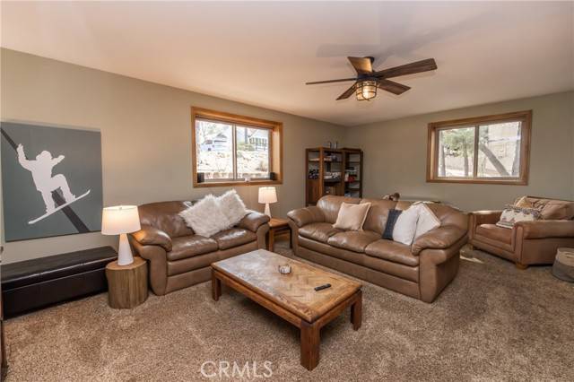 Big Bear Lake, CA 92315,620 Villa Grove AVE