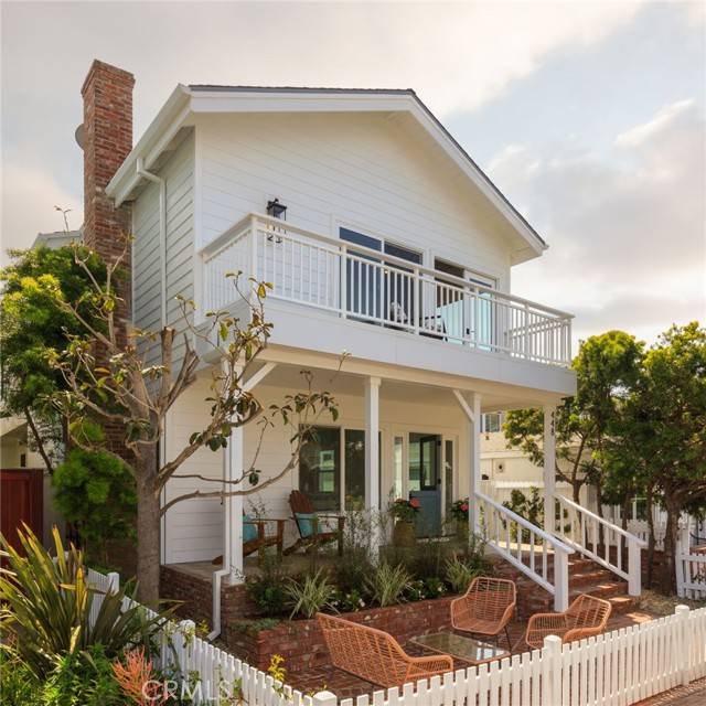Manhattan Beach, CA 90266,448 35th ST