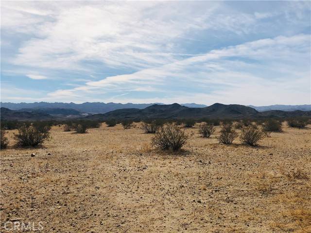 Joshua Tree, CA 92252,2 Fascination AVE