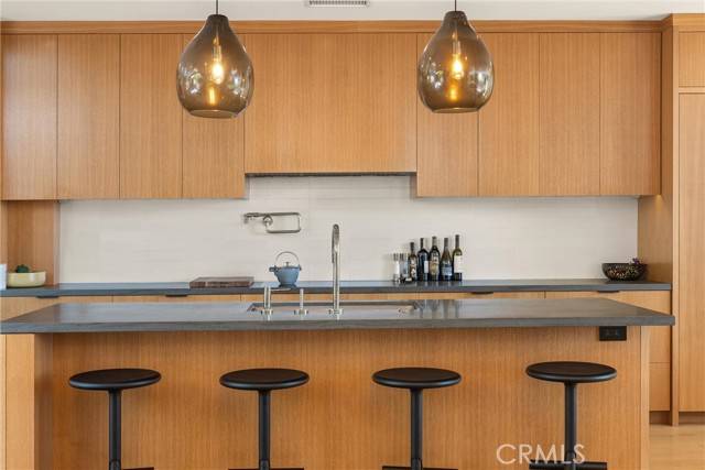 Hermosa Beach, CA 90254,2015 Monterey BLD