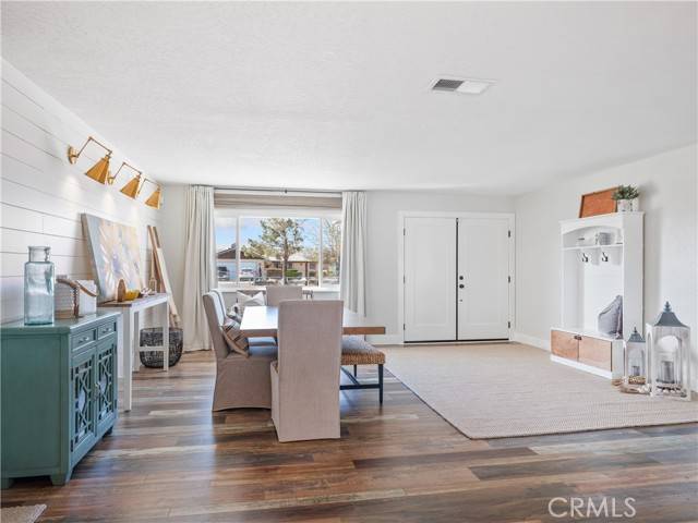 Apple Valley, CA 92307,22408 Isatis AVE
