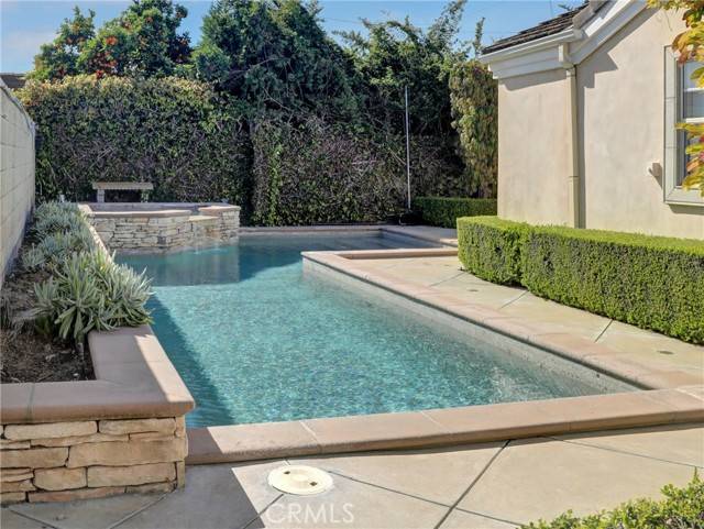 Los Alamitos, CA 90720,3272 Saint Albans DR