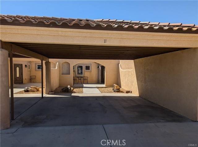 Helendale, CA 92342,27160 Vista RD 11