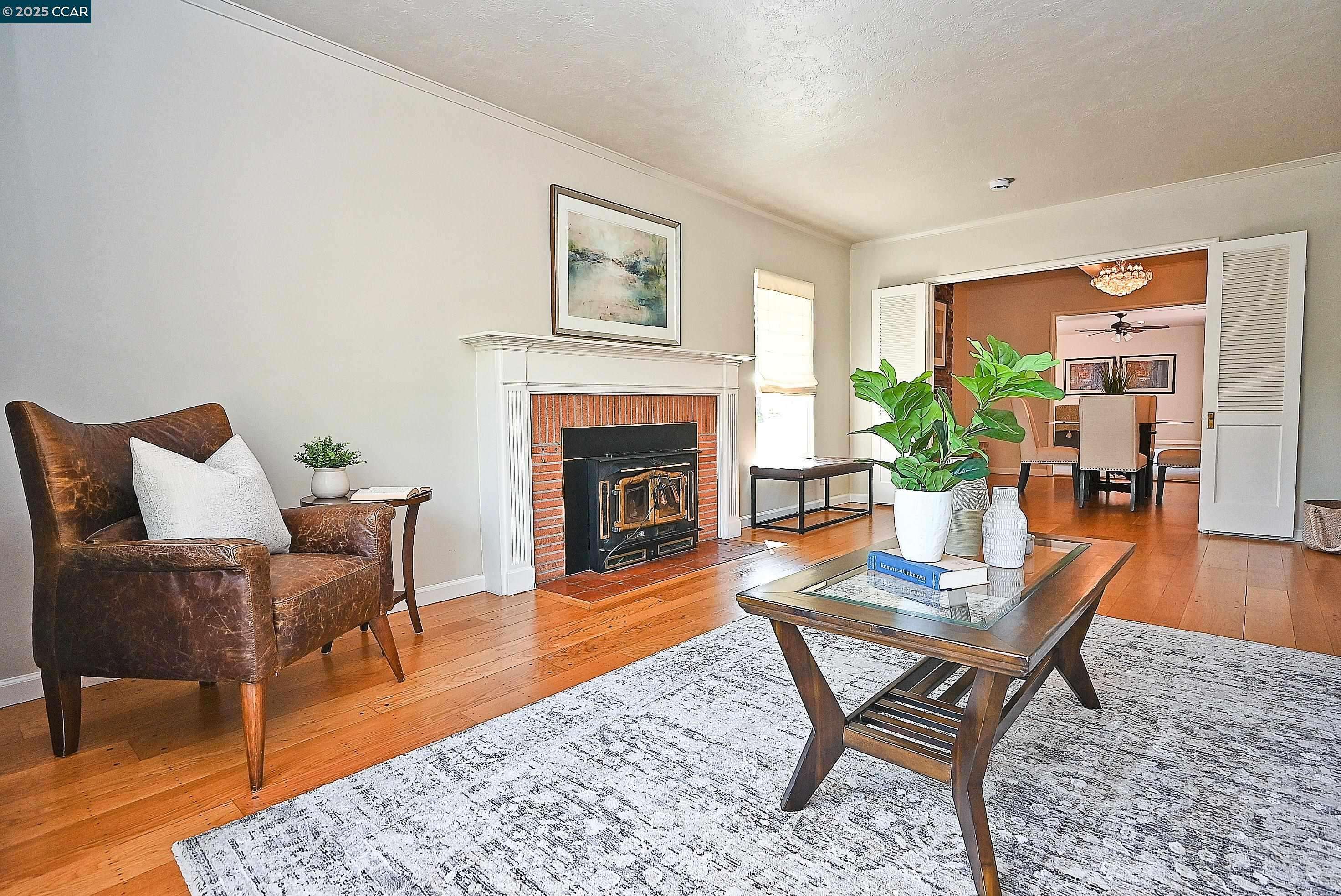 Lafayette, CA 94549,1061 Laurel Dr