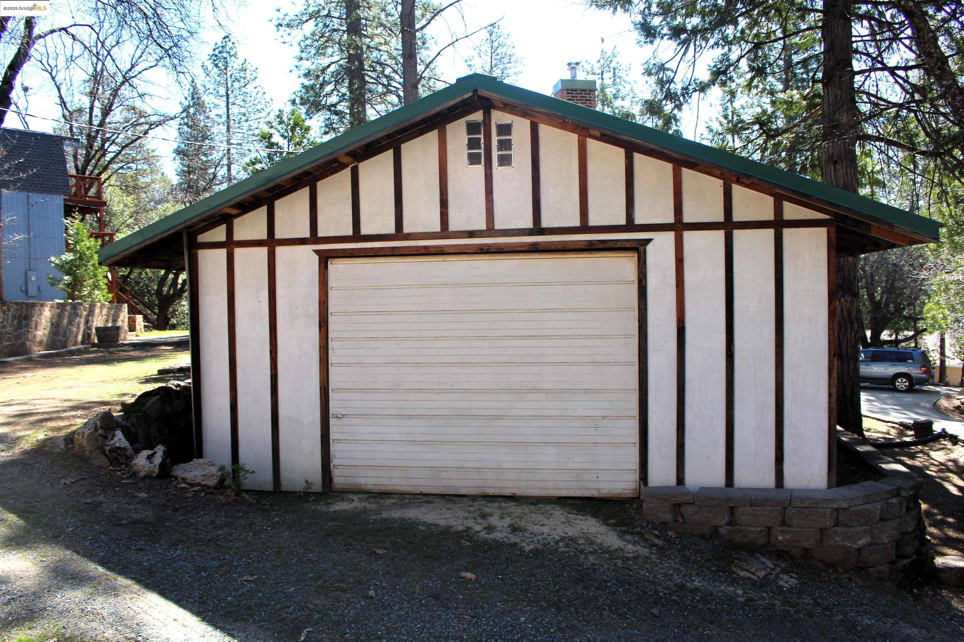 Twain Harte, CA 95383,18844 Holly Dr