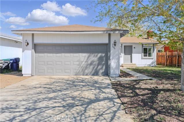 Lancaster, CA 93535,2209 Rosewood AVE