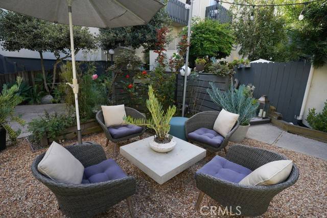 Seal Beach, CA 90740,320 12th ST 5
