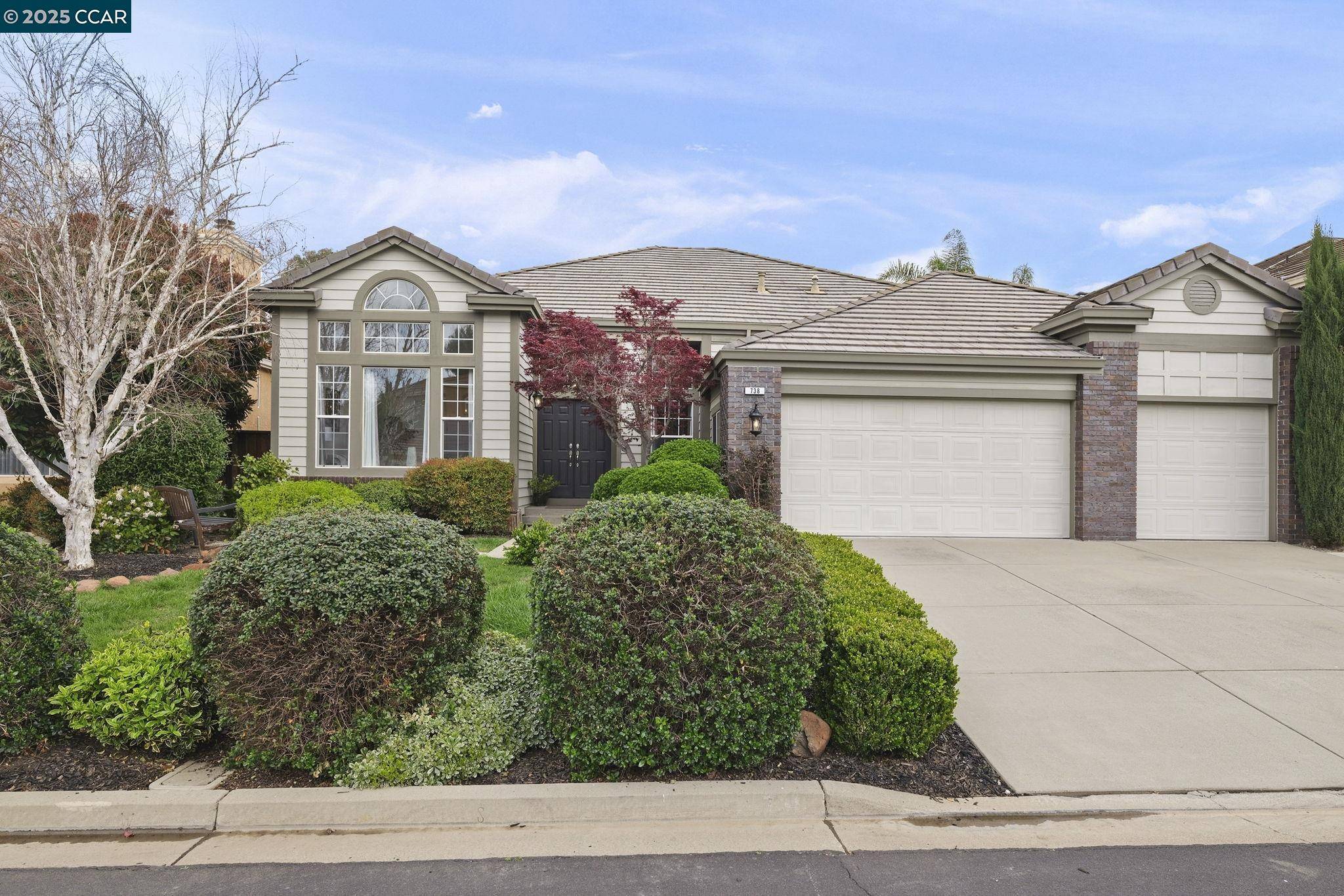 Concord, CA 94518,738 Ygnacio Woods Ct