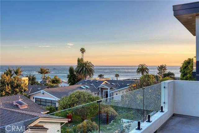 Pismo Beach, CA 93449,375 El Portal DR