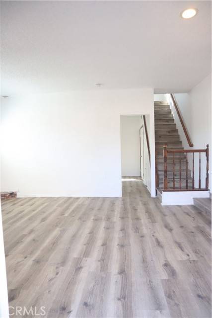 Lakewood, CA 90715,11728 Massinger ST