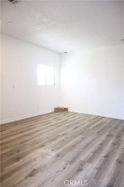 Lakewood, CA 90715,11728 Massinger ST