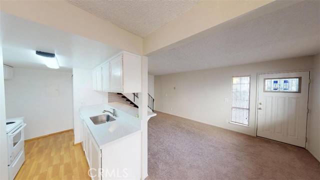 Ventura, CA 93003,1170 Bryce WAY
