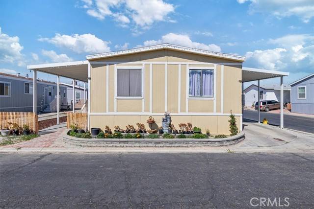 Rosamond, CA 93560,1550 20th ST 70