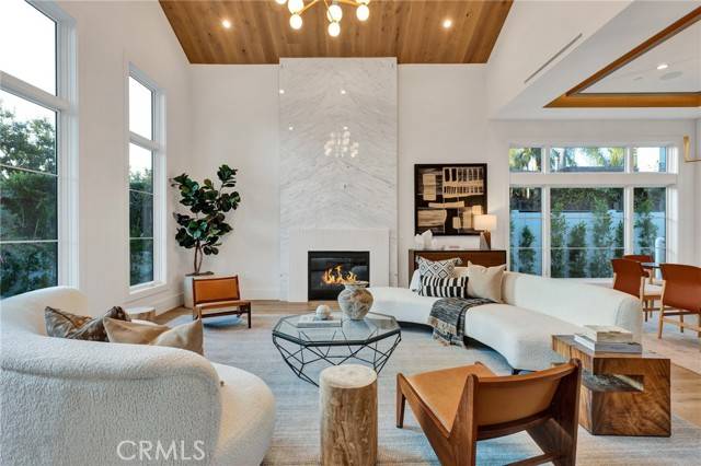 Studio City, CA 91602,4512 Lemp AVE
