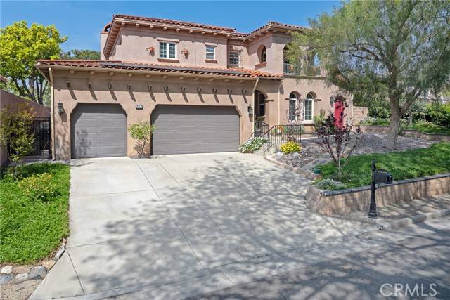 Fullerton, CA 92832,747 Oceanview DR