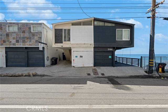 Malibu, CA 90265,20464 Pacific Coast